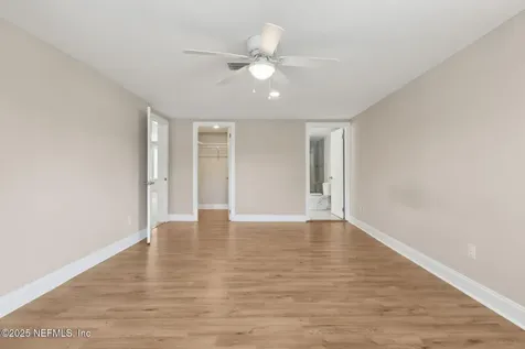 2814 Peach Drive Jacksonville FL 32246