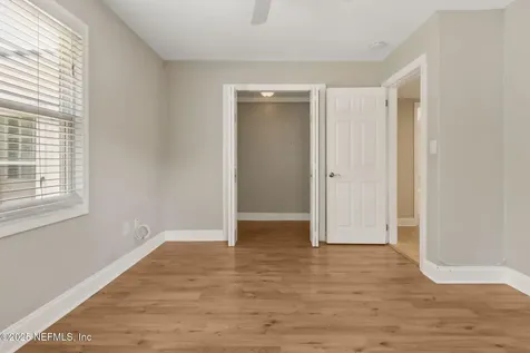 2814 Peach Drive Jacksonville FL 32246