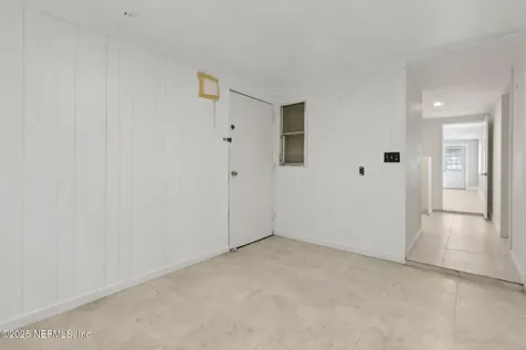 2814 Peach Drive Jacksonville FL 32246