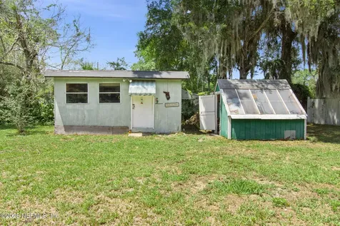 2814 Peach Drive Jacksonville FL 32246