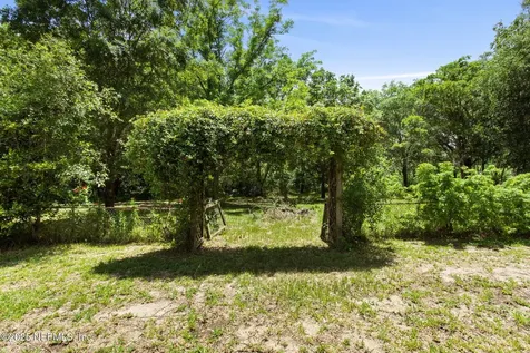 2814 Peach Drive Jacksonville FL 32246