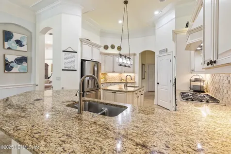 2435 Den Street St. Augustine FL 32092