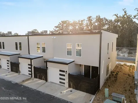 3317 SW 50th Drive Gainesville FL 32608
