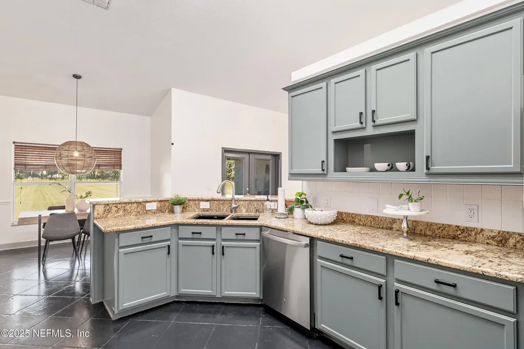 20536 NW 20th Terrace Brooker FL 32622