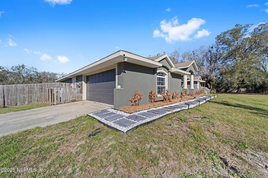 20536 NW 20th Terrace Brooker FL 32622