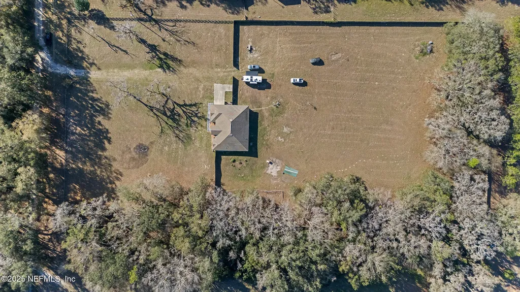 20536 NW 20th Terrace Brooker FL 32622