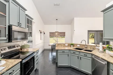 20536 NW 20th Terrace Brooker FL 32622