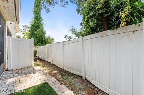 3728 American Holly Road Jacksonville FL 32226