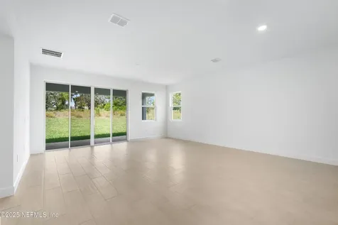9005 Players Drive Weeki Wachee FL 34613