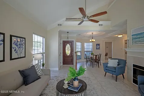 2958 Lantana Lakes Drive E Jacksonville FL 32246