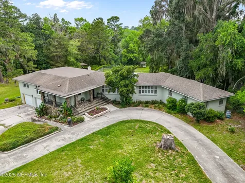 449 SW Montgomery Drive Lake City FL 32025
