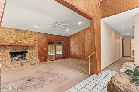 105 Myrtlewood Point Road East Palatka FL 32131