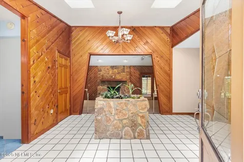 105 Myrtlewood Point Road East Palatka FL 32131
