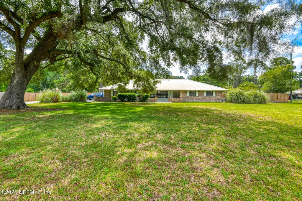 122 Raintree Woods Trail Palatka FL 32177