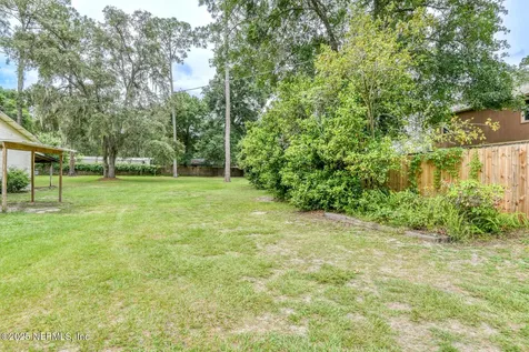 122 Raintree Woods Trail Palatka FL 32177