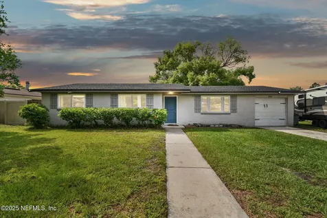 8544 Ruckman Avenue Jacksonville FL 32221
