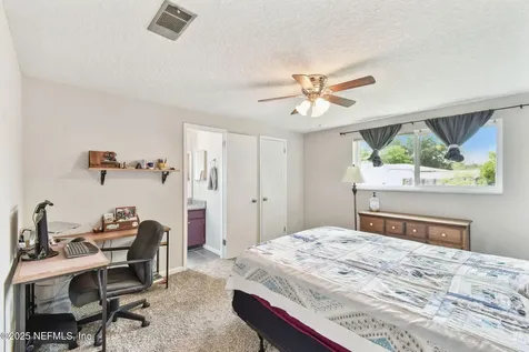 8544 Ruckman Avenue Jacksonville FL 32221