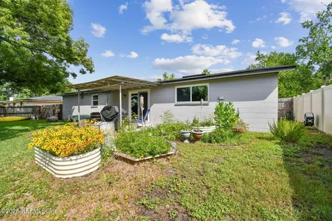 8544 Ruckman Avenue Jacksonville FL 32221
