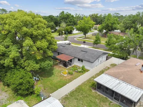 8544 Ruckman Avenue Jacksonville FL 32221
