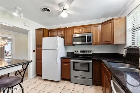 1133 Gunka Road Jacksonville FL 32216