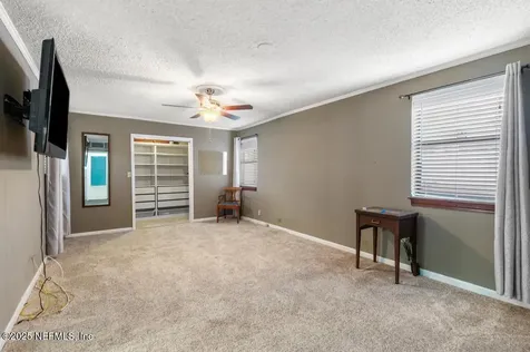 1133 Gunka Road Jacksonville FL 32216