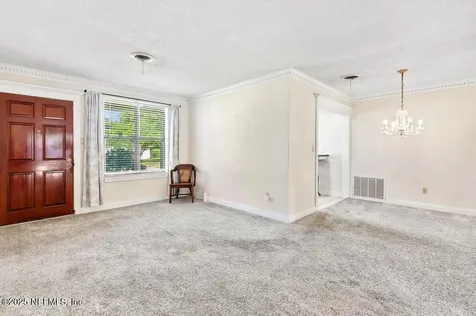 1133 Gunka Road Jacksonville FL 32216