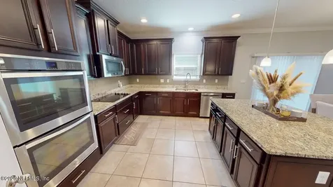 15717 Basil Creek Court Jacksonville FL 32218