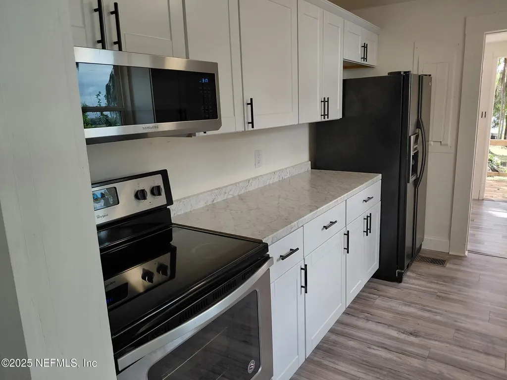 232 S Main Street Crescent City FL 32112