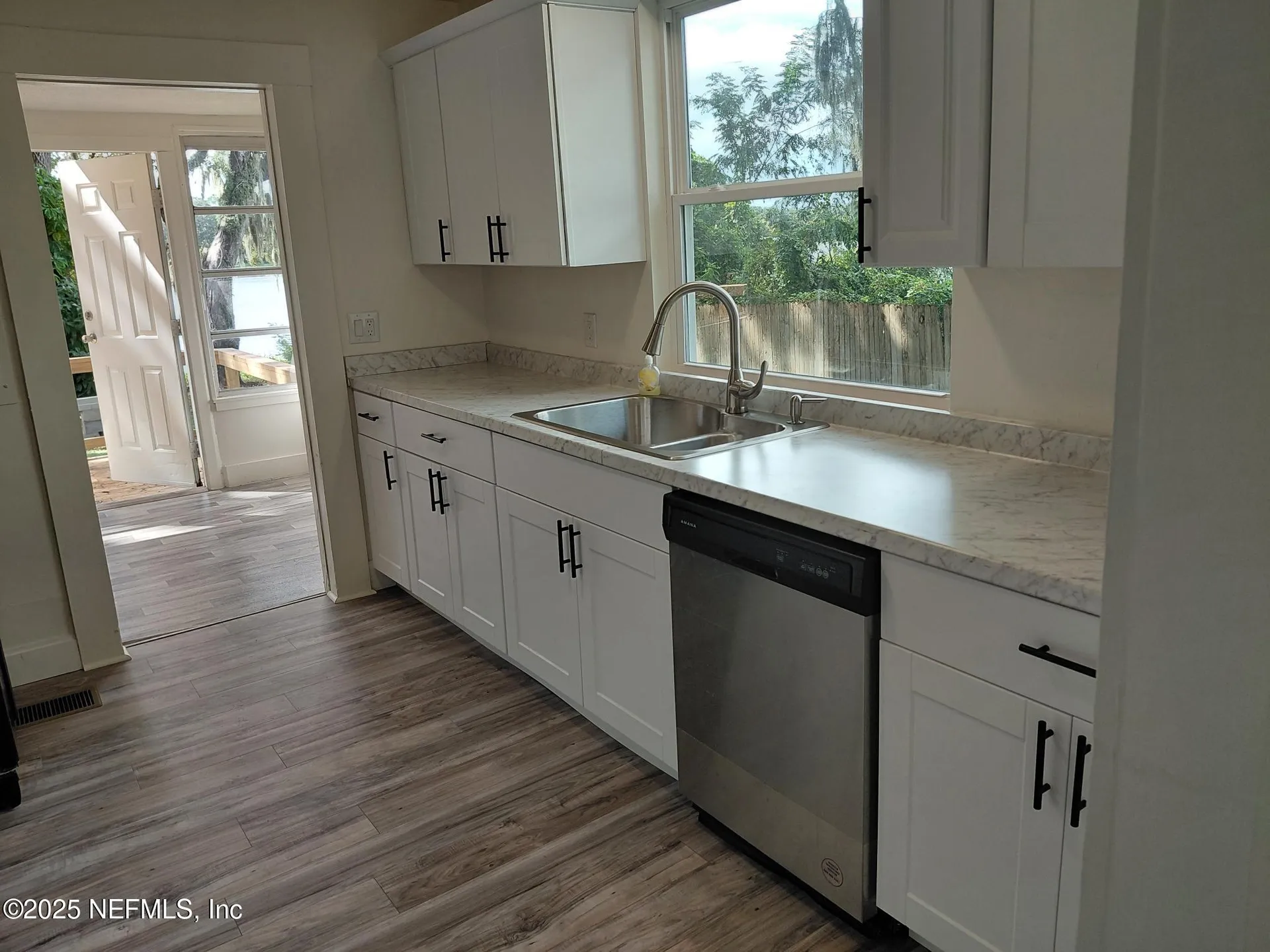 232 S Main Street Crescent City FL 32112