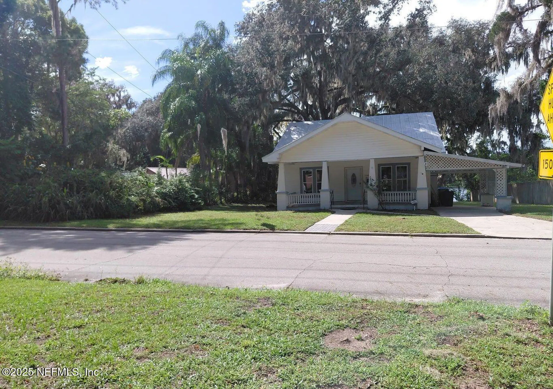 232 S Main Street Crescent City FL 32112
