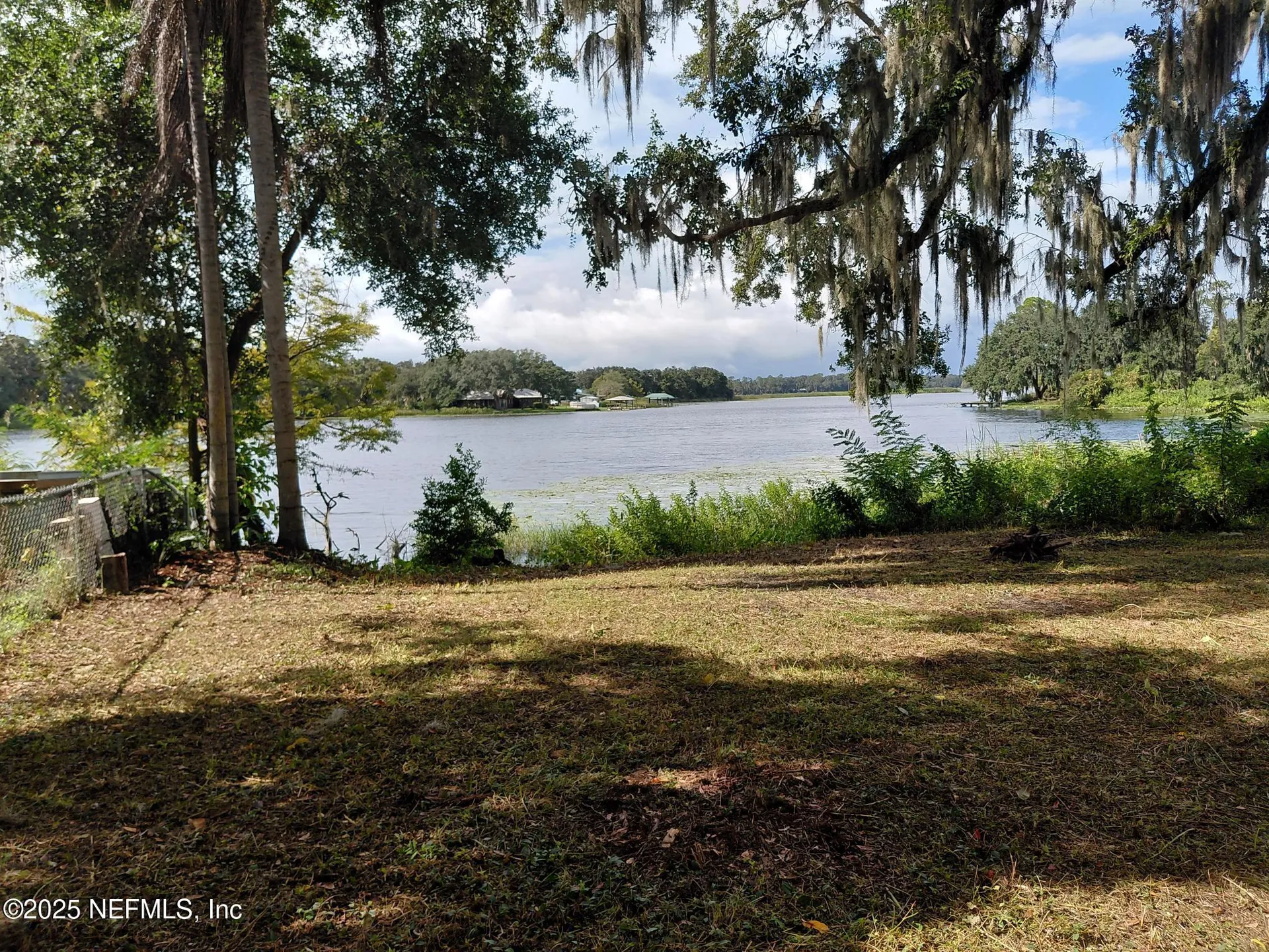 232 S Main Street Crescent City FL 32112