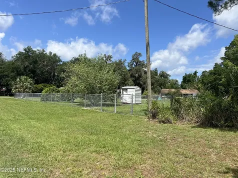 112 Park Drive Satsuma FL 32189