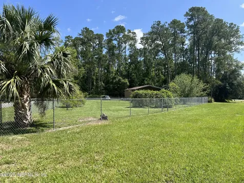 112 Park Drive Satsuma FL 32189