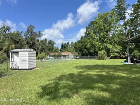 112 Park Drive Satsuma FL 32189