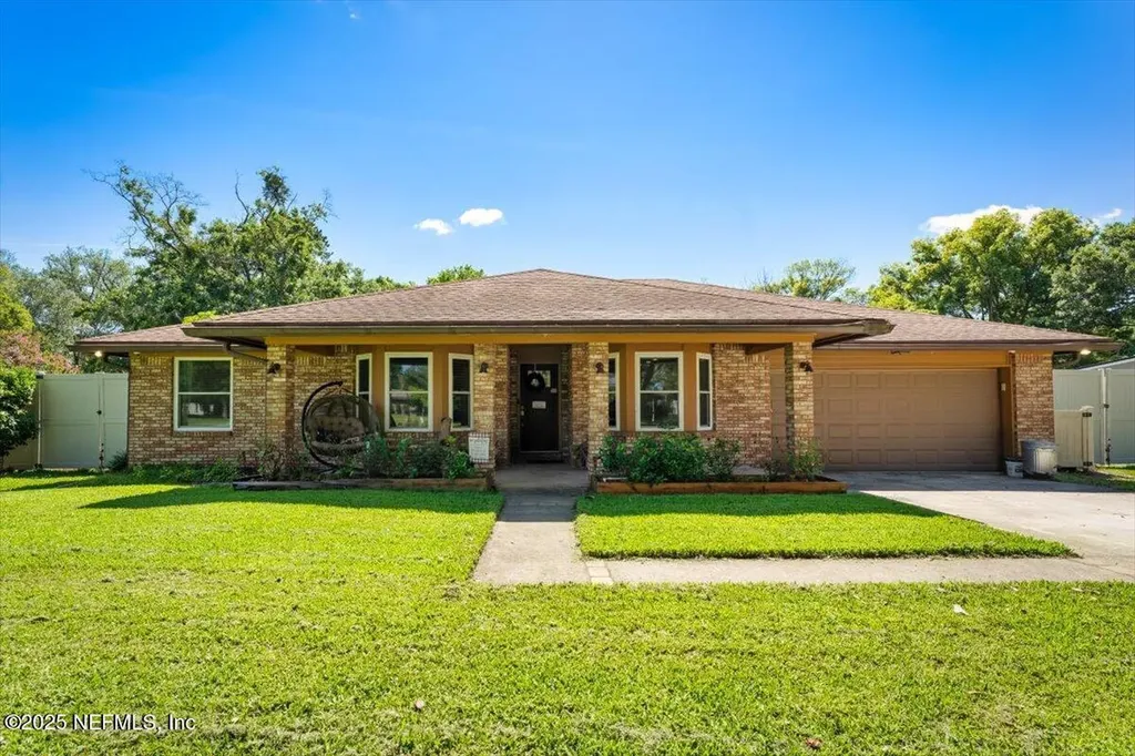 8027 Sarcee Trail Jacksonville FL 32244