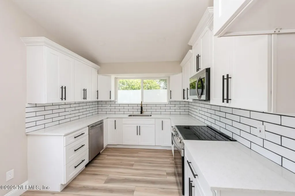 2522 Dauphine Court W Ponte Vedra Beach FL 32082