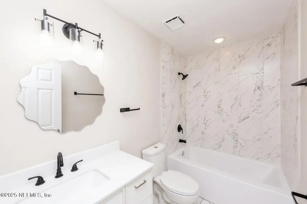 2522 Dauphine Court W Ponte Vedra Beach FL 32082