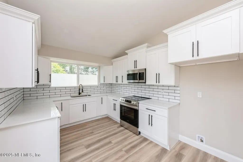 2522 Dauphine Court W Ponte Vedra Beach FL 32082