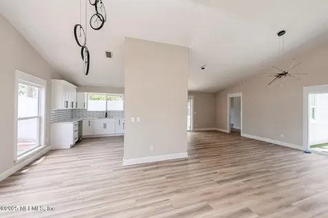 2522 Dauphine Court W Ponte Vedra Beach FL 32082
