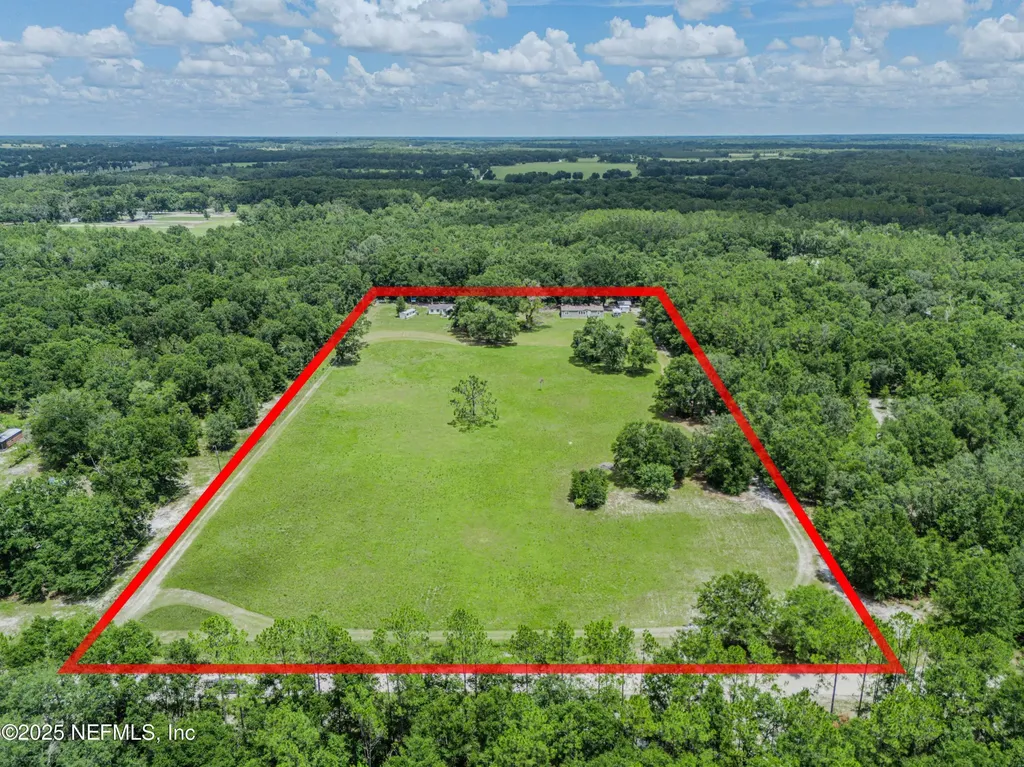 261 SW Beyond Court Lake City FL 32024