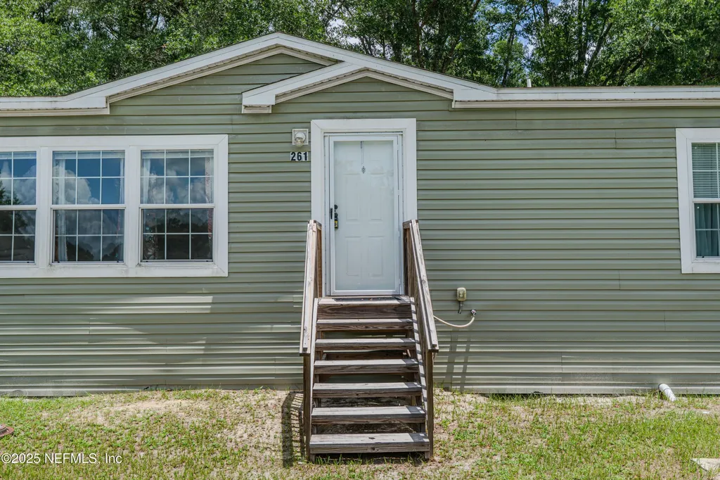 261 SW Beyond Court Lake City FL 32024
