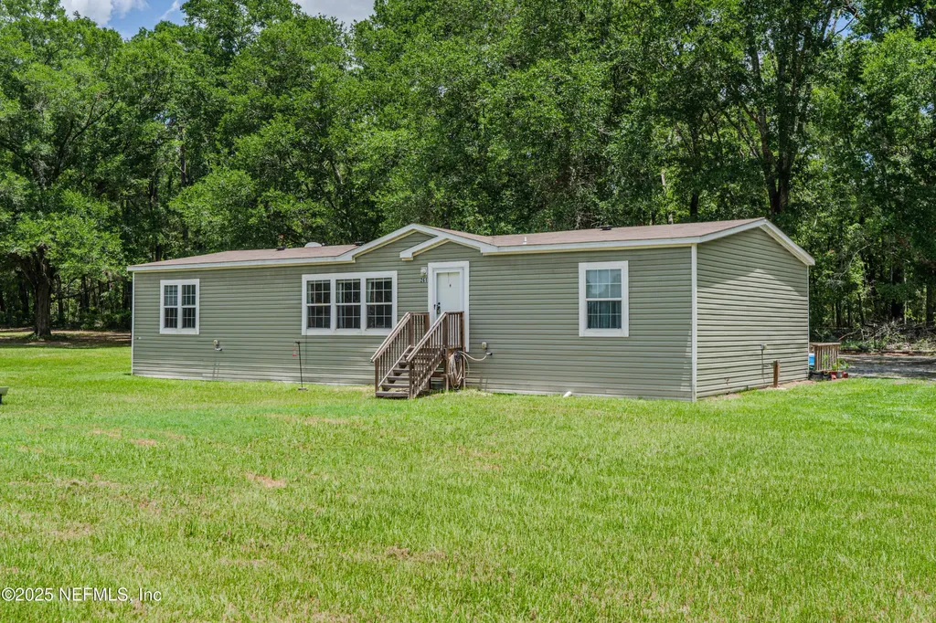 261 SW Beyond Court Lake City FL 32024