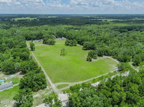 261 SW Beyond Court Lake City FL 32024