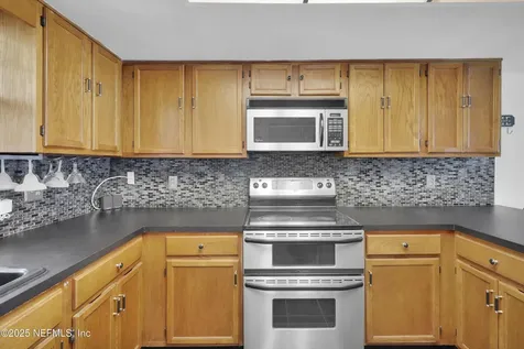 1610 Derringer Road Jacksonville FL 32225