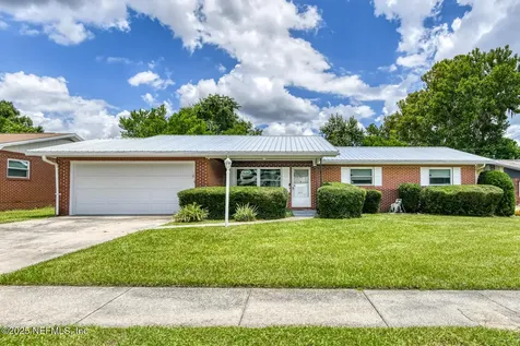 211 Dogwood Lane Palatka FL 32177