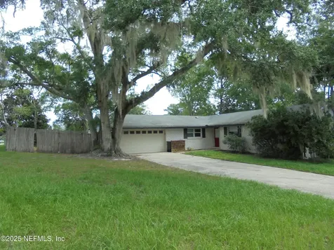 1563 Larhaz Court Orange Park FL 32073