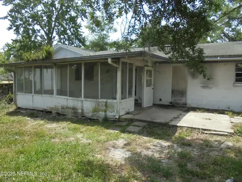 1563 Larhaz Court Orange Park FL 32073