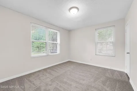 355 W 63rd Street Jacksonville FL 32208