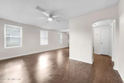 355 W 63rd Street Jacksonville FL 32208