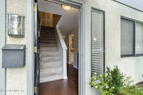 3216 Oak Street Jacksonville FL 32205